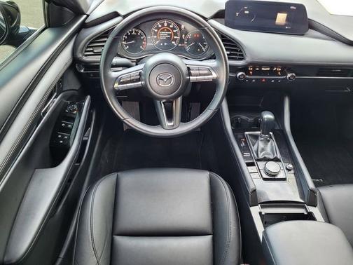 2022 Mazda Mazda3 PREFERRED