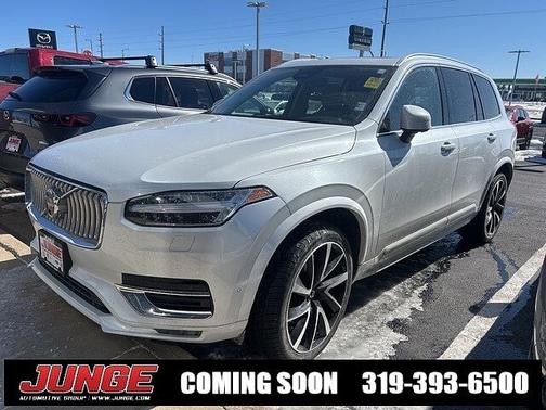 2023 Volvo XC90 Plus