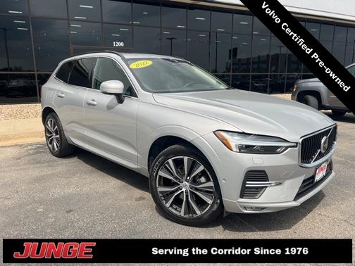 2022 Volvo XC60 B5 Momentum