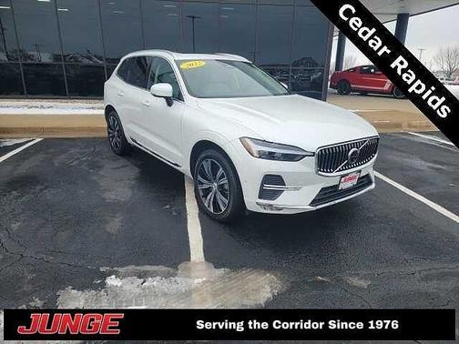 2022 Volvo XC60 B5 Inscription