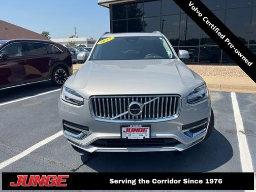 2023 Volvo XC90 B6 Plus 6-Seater