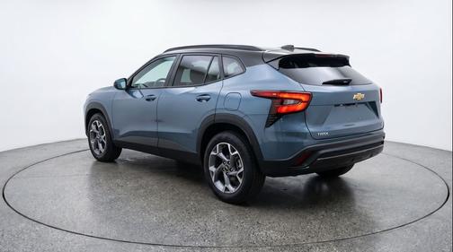 Cypress Gray 2025 Chevrolet Trax LT