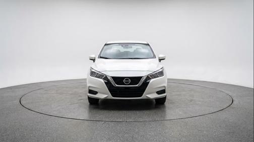 Aspen White Tricoat 2025 Nissan Versa 1.6 SV