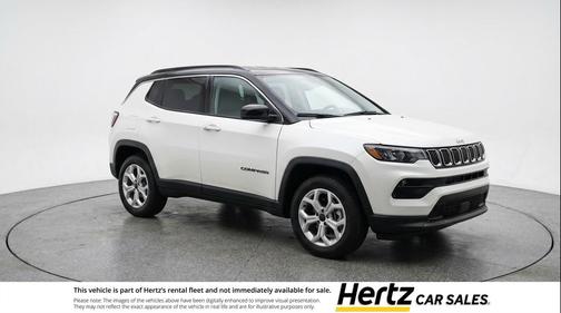 Bright White Clearcoat 2025 Jeep Compass Latitude