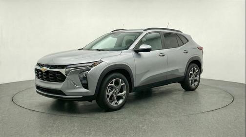 Sterling Gray Metallic 2025 Chevrolet Trax LT