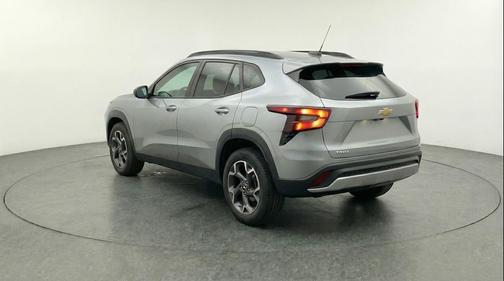 Sterling Gray Metallic 2025 Chevrolet Trax LT
