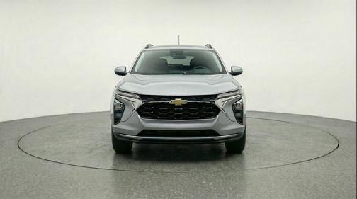 Sterling Gray Metallic 2025 Chevrolet Trax LT