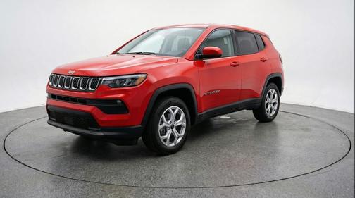 Red Hot Pearlcoat 2025 Jeep Compass Latitude