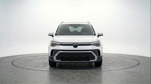 Pyrite Silver Metallic 2026 Volkswagen Taos SE