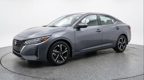 Gun Metallic 2025 Nissan Sentra SV
