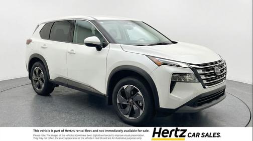 Everest White Pearl Tricoat 2025 Nissan Rogue SV