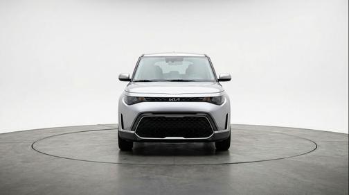 Steel Gray 2025 Kia Soul LX