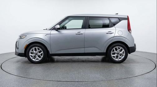Steel Gray 2025 Kia Soul LX