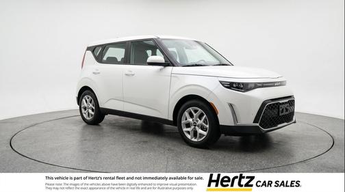 Snow White Pearl 2025 Kia Soul LX
