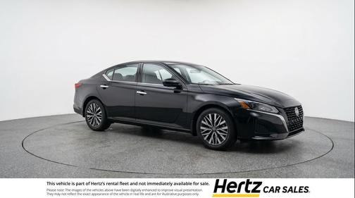 Super Black 2025 Nissan Altima SV FWD