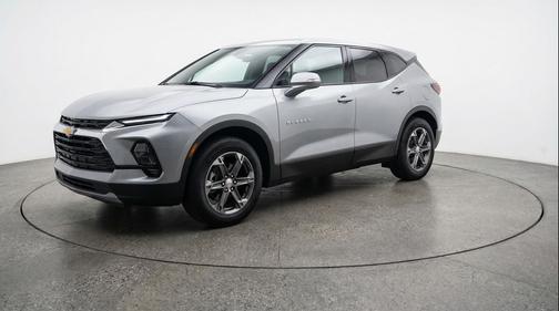 Sterling Gray Metallic 2025 Chevrolet Blazer 2LT
