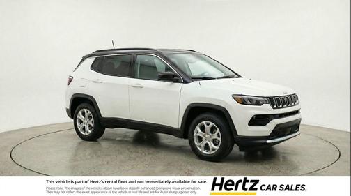 Bright White Clearcoat 2025 Jeep Compass Latitude