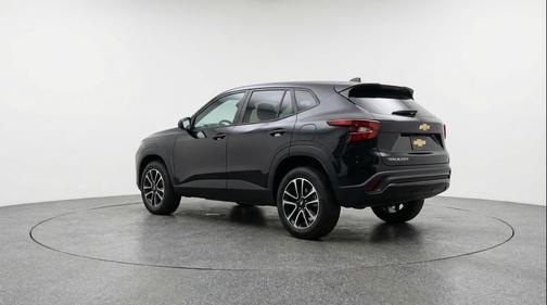 Mosaic Black Metallic 2025 Chevrolet Trailblazer LT