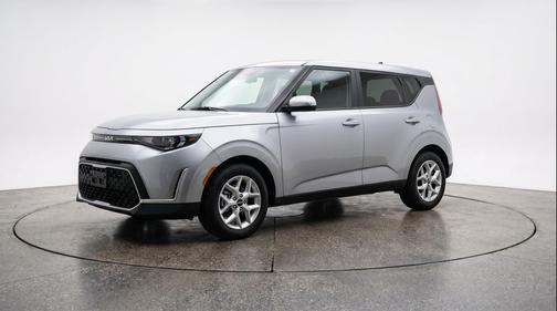 Steel Gray 2025 Kia Soul LX
