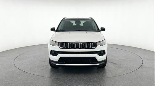Bright White Clearcoat 2025 Jeep Compass Limited