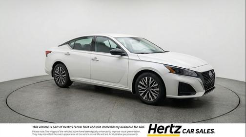 Glacier White 2025 Nissan Altima SV FWD