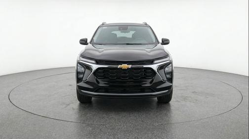 Mosaic Black Metallic 2025 Chevrolet Trax LT