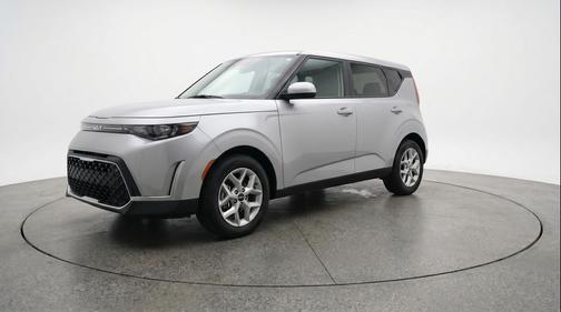 Steel Gray 2025 Kia Soul LX