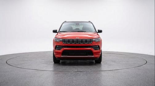 Red Hot Pearlcoat 2025 Jeep Compass Limited