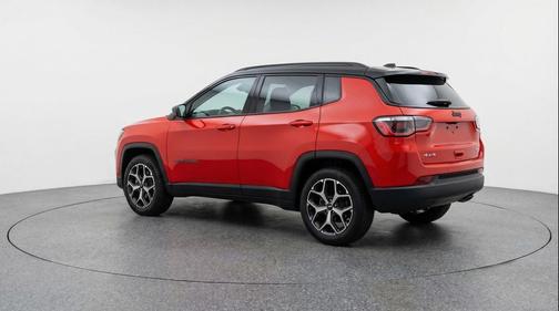 Red Hot Pearlcoat 2025 Jeep Compass Limited