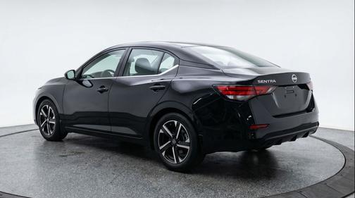 Super Black 2025 Nissan Sentra SV