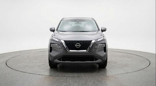 Gun Metallic 2025 Nissan Rogue SV