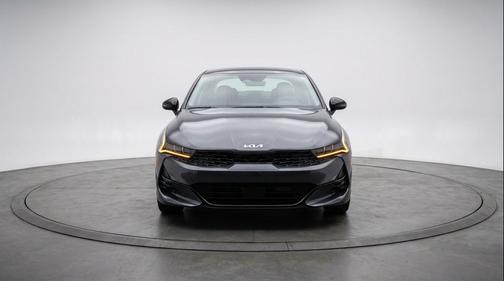 Interstellar Gray 2025 Kia K5 LXS