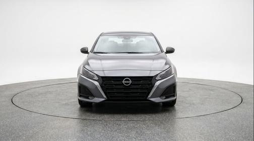 Gun Metallic 2025 Nissan Altima SV FWD