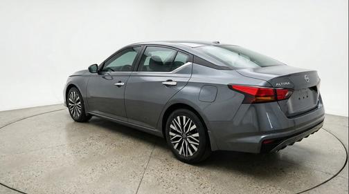 Gun Metallic 2025 Nissan Altima SV FWD