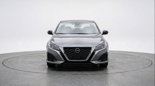 Gun Metallic 2025 Nissan Altima SV FWD