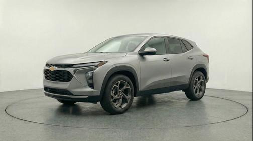 Sterling Gray Metallic 2025 Chevrolet Trax LT