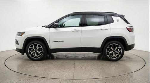 Bright White Clearcoat 2025 Jeep Compass Limited