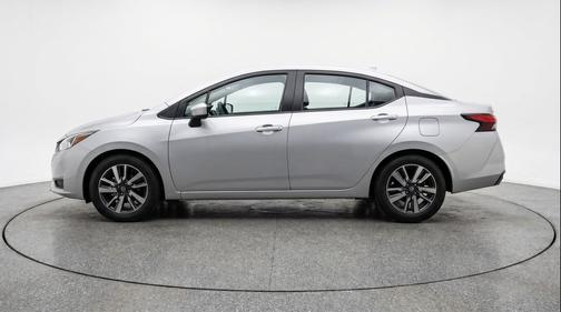 Brilliant Silver Metallic 2025 Nissan Versa 1.6 SV