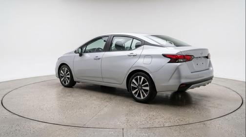 Brilliant Silver Metallic 2025 Nissan Versa 1.6 SV
