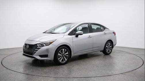 Brilliant Silver Metallic 2025 Nissan Versa 1.6 SV