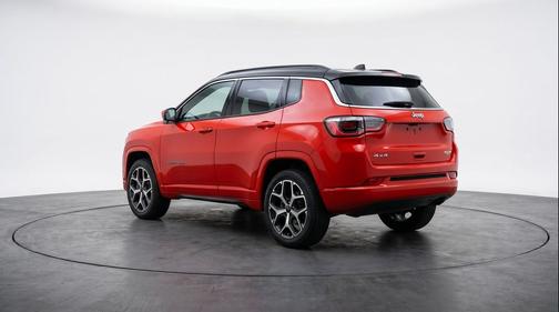 Red Hot Pearlcoat 2025 Jeep Compass Limited