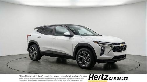 Summit White 2025 Chevrolet Trax LT