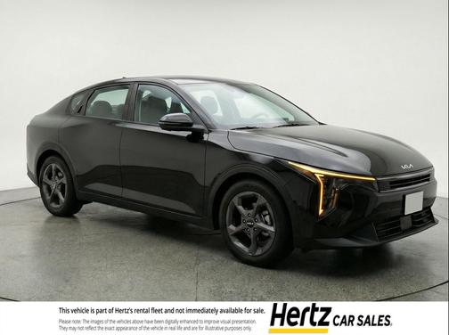 Aurora Black Pearl 2025 Kia K4 LXS