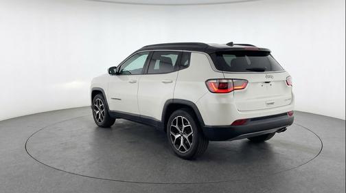 Bright White Clearcoat 2025 Jeep Compass Limited