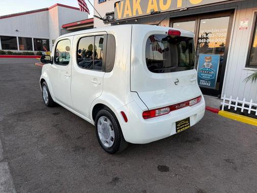 2011 Nissan Cube 1.8S