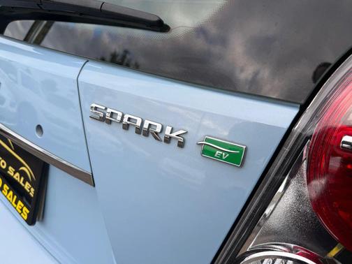 2014 Chevrolet Spark EV 1LT