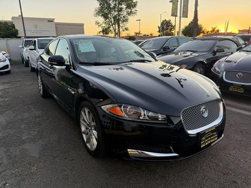 2012 Jaguar XF R