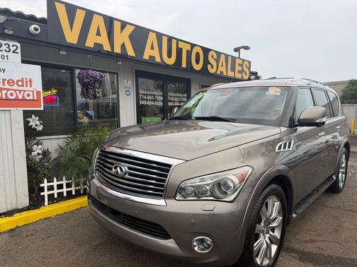 2013 INFINITI QX56 Base