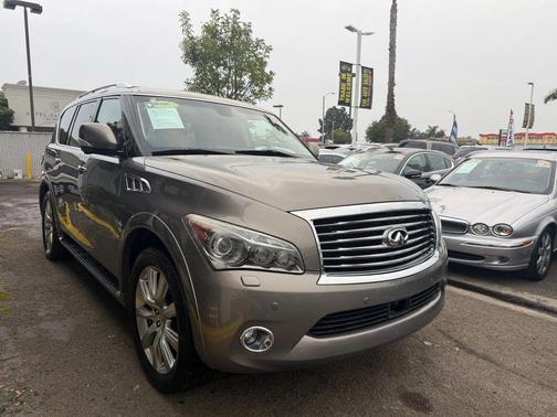 2013 INFINITI QX56 Base