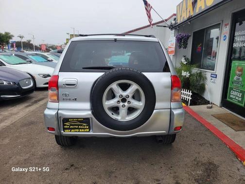 2002 Toyota RAV4 Base